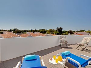 23703931-Ferienhaus-4-Vilamoura-300x225-2