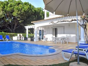 22293061-Ferienhaus-4-Vilamoura-300x225-5