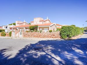 19355701-Ferienhaus-6-Vilamoura-300x225-1