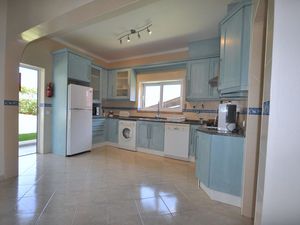 22473939-Ferienhaus-6-Vilamoura-300x225-5