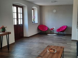 23678642-Ferienhaus-8-Vilanija-300x225-1