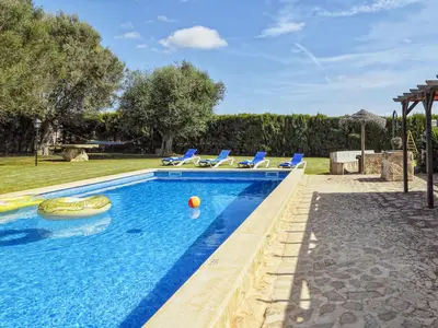 PoolOfHouse