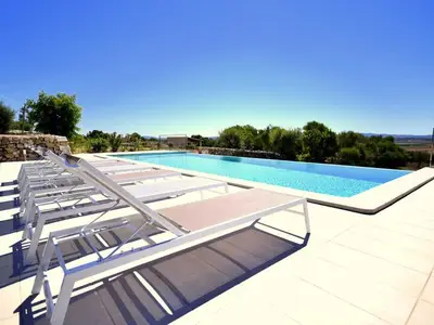 Ferienhaus für 13 Personen (580 m²) in Villafranca De Bonany 4/10
