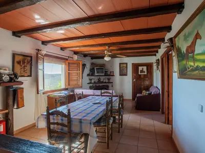 DiningRoom