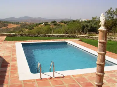 PoolOfHouse