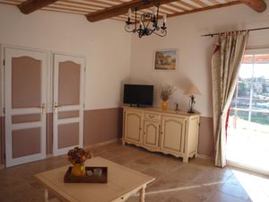 22779343-Ferienhaus-4-Villars (Apt)-300x225-1