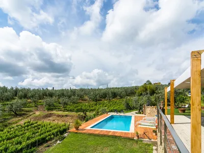 PoolOfHouse