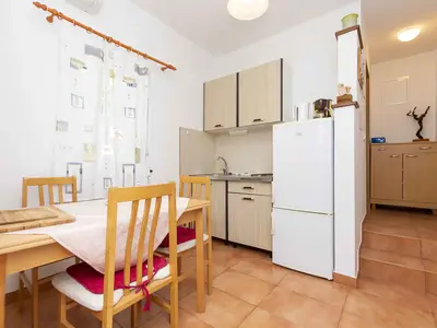 Ferienhaus für 6 Personen (54 m²) in Vinišće 8/10