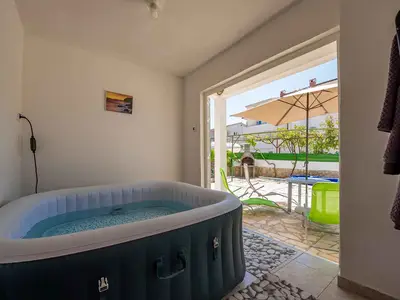 Ferienhaus für 8 Personen (100 m²) in Vinišće 3/10