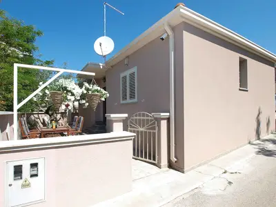 Ferienhaus für 4 Personen (50 m²) in Vinkuran 1/10