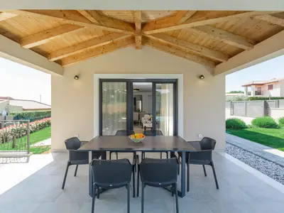 Ferienhaus für 6 Personen (160 m²) in Višnjan 5/10