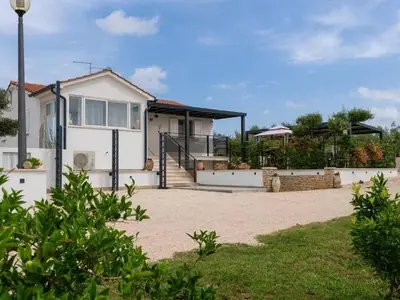 Ferienhaus für 10 Personen in Višnjan 1/10