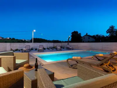 pool pool