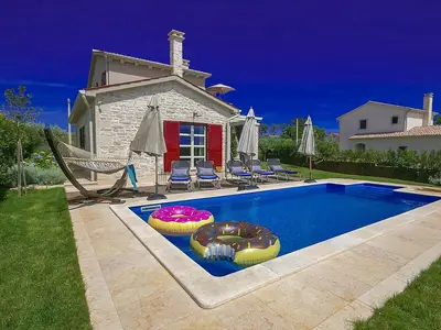 pool pool