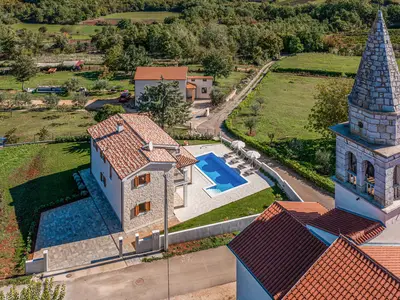 house house