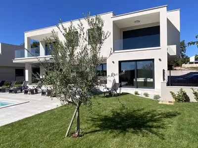 Ferienhaus für 8 Personen (220 m²) in Vižinada 3/10