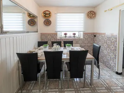 DiningRoom