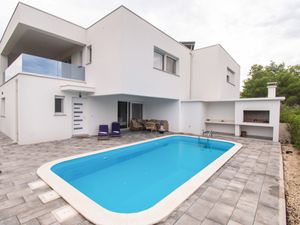 Ferienhaus für 8 Personen (150 m&sup2;) in Vodice