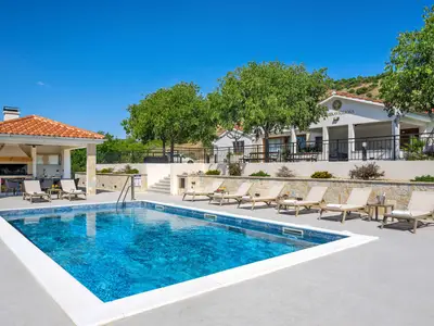 Ferienhaus für 8 Personen (220 m²) in Vodice 6/10