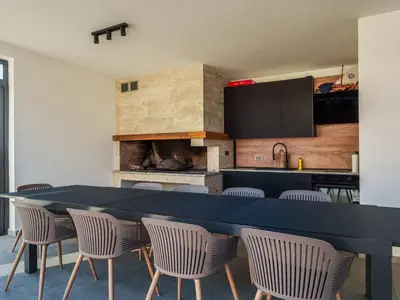 DiningRoom