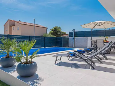 Ferienhaus für 8 Personen (140 m²) in Vodice 2/10