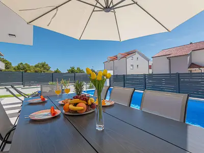 Ferienhaus für 8 Personen (140 m²) in Vodice 5/10