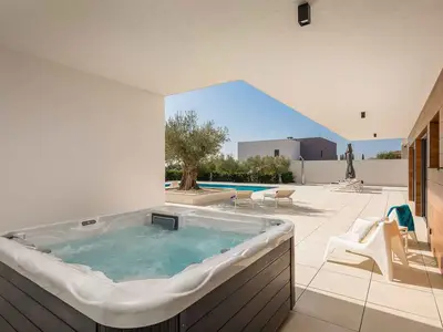 Ferienhaus für 14 Personen (533 m²) in Vodnjan 3/10