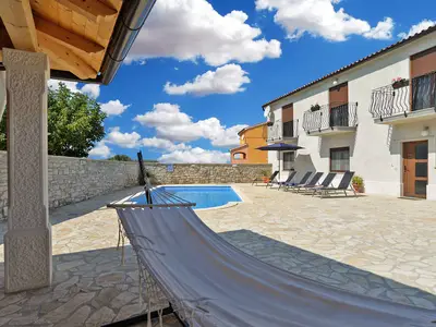 Ferienhaus für 12 Personen (270 m²) in Vodnjan 4/10