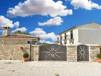 Ferienhaus für 12 Personen (270 m²) in Vodnjan 9/10