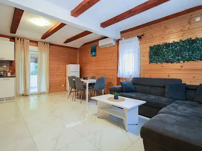 Ferienhaus für 6 Personen (65 m²) in Vodnjan 1/10