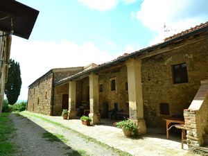 19351977-Ferienhaus-6-Volterra-300x225-5