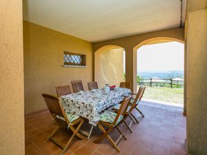 23850417-Ferienhaus-9-Volterra-300x225-4