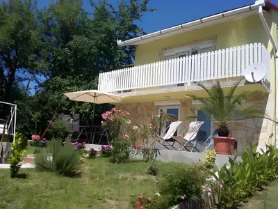 Ferienhaus für 6 Personen (80 m²) in Vonyarcvashegy 4/10