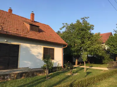 Ferienhaus für 8 Personen (80 m²) in Vonyarcvashegy 4/10