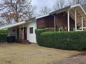 23954386-Ferienhaus-4-Voorthuizen-300x225-5