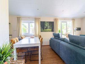 23319602-Ferienhaus-4-Voorthuizen-300x225-4