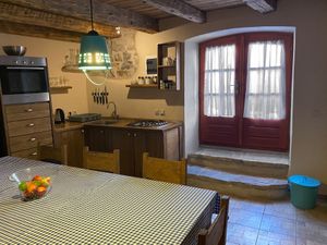 23931093-Ferienhaus-8-Vrbanj-300x225-5