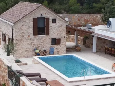 Ferienhaus für 8 Personen in Vrbanj 1/10
