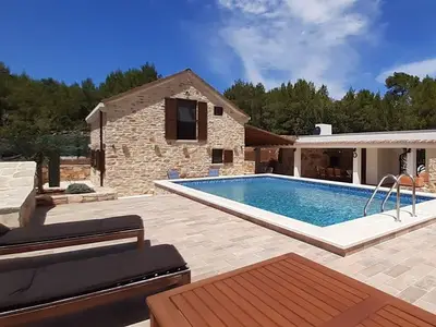 Ferienhaus für 8 Personen in Vrbanj 3/10
