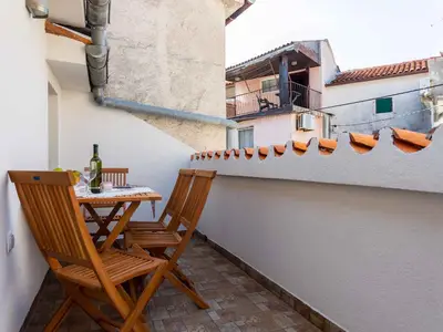 Ferienhaus für 5 Personen (60 m²) in Vrbnik 8/10