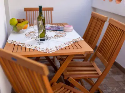 Ferienhaus für 5 Personen (60 m²) in Vrbnik 9/10