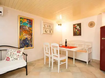 Ferienhaus für 4 Personen (55 m²) in Vrbnik 5/10