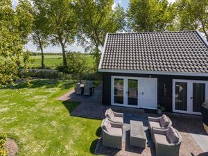 22597189-Ferienhaus-4-Vrouwenpolder-300x225-4