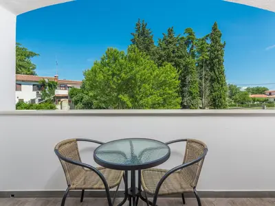 Ferienhaus für 10 Personen (300 m²) in Kloštar 6/10