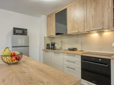Ferienhaus für 8 Personen (220 m²) in Kloštar 5/10