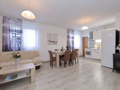 Ferienhaus für 6 Personen (90 m²) in Vrsi 8/10