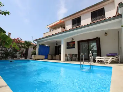 Ferienhaus für 6 Personen (110 m²) in Vrvari 1/10