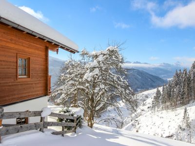 Außenseite Ferienhaus [Winter]