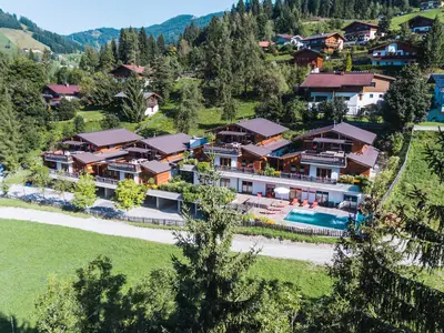 Alpin Chalet Sommer mit outdoor Pool