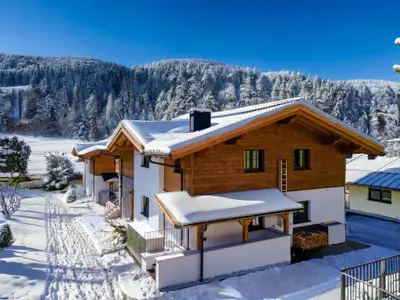 Außenseite Ferienhaus [Winter]